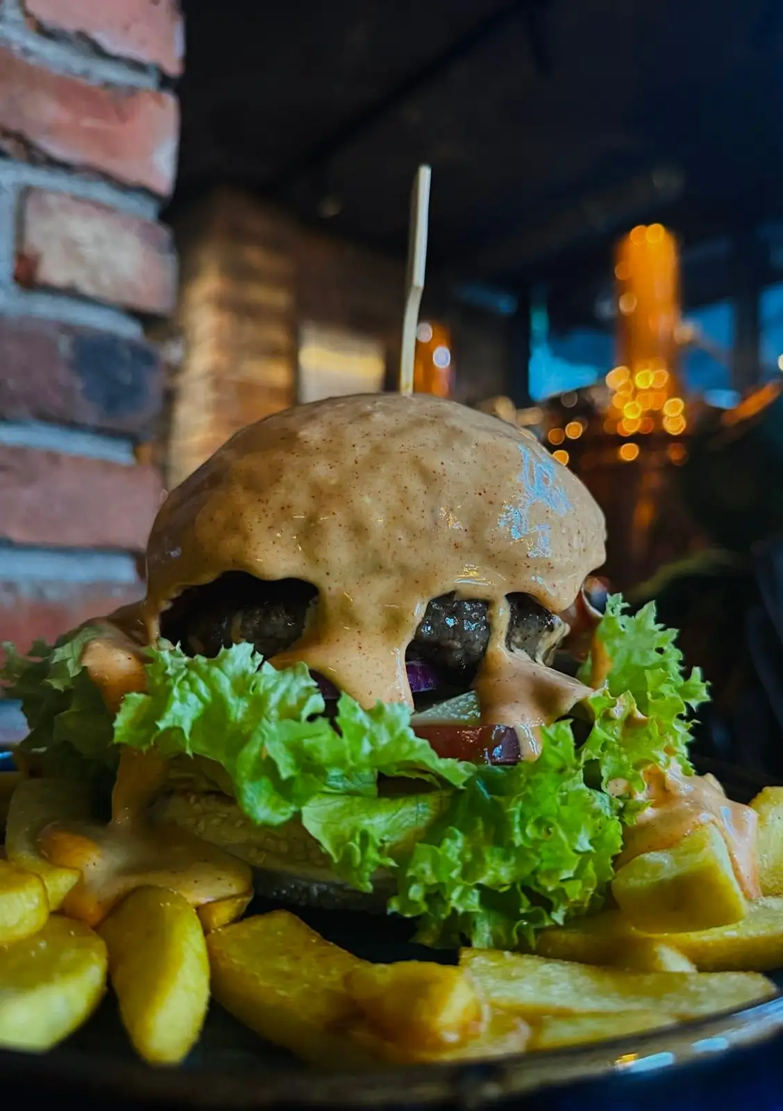 Wpadnij na Burgera Miedzianego 3.0 z frytkami